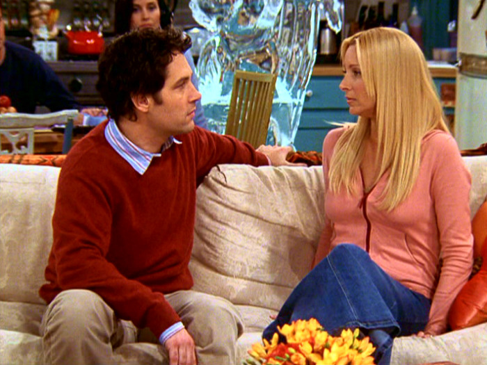 Phoebe-and-Mike-phoebe-buffay-541711_700_525